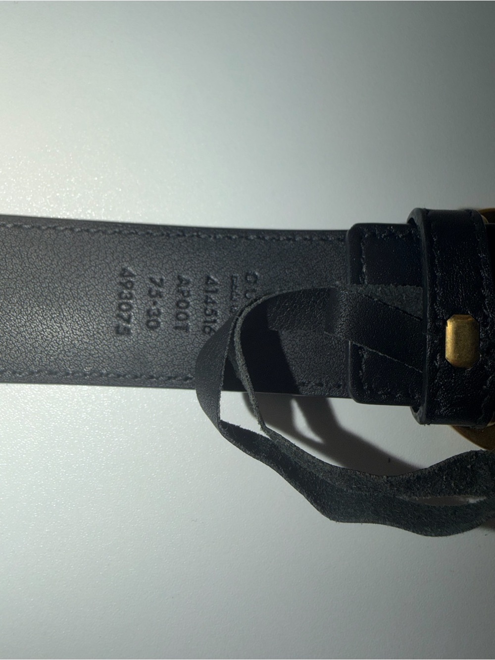 Gucci Black Leather Belt with Gold Double G Buckle - Picture 5 of 7
